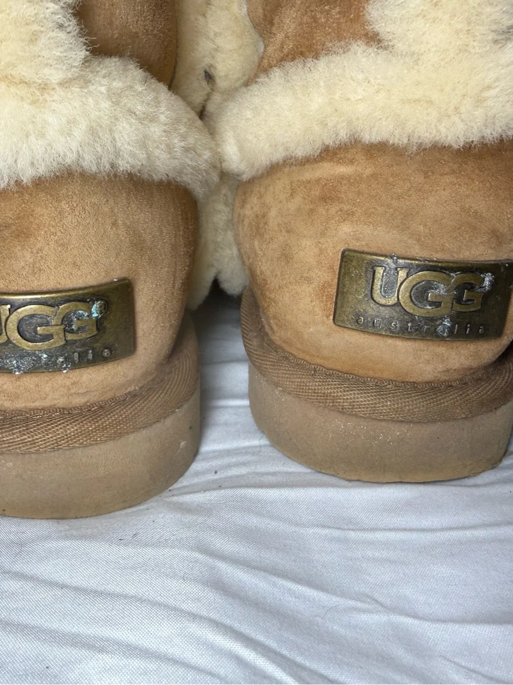 Ugg Australia Carter Chestnut Shearling Lined
Boots 1005803 Womens Size 7 - Picture 3 of 5